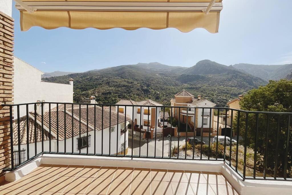 Balcon Hacia La Montana Apartment Guejar Sierra Exterior foto